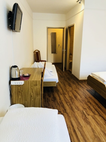 Imagen de la habitación del Hotel Toscana, Hübeli. Foto 3