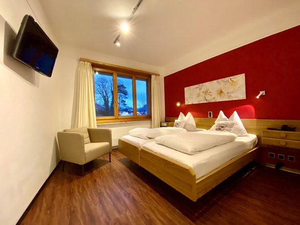 Imagen de la habitación del Hotel Toscana, Hübeli. Foto 4
