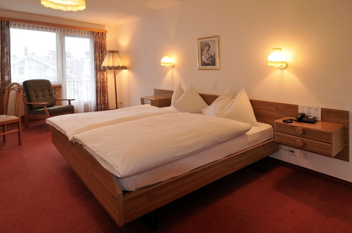 Imagen de la habitación del Hotel Toscana, Hübeli. Foto 9