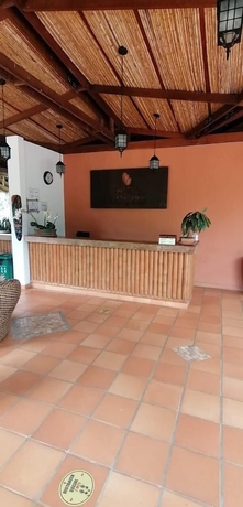 Imagen de los interiores del Hotel Toscana, La Mesa. Foto 10