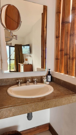 Imagen de la habitación del Hotel Toscana, La Mesa. Foto 8