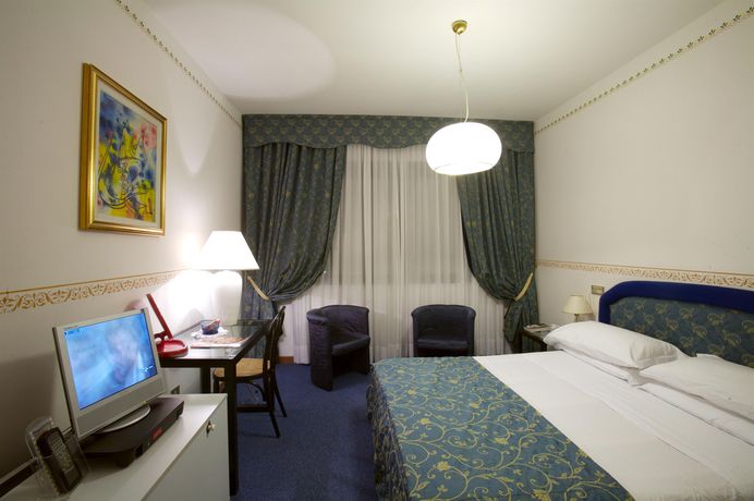 Imagen de la habitación del Hotel Tosco Romagnolo. Foto 4