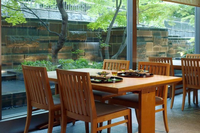 Imagen del bar/restaurante del Hotel Toshi Center Tokyo. Foto 3