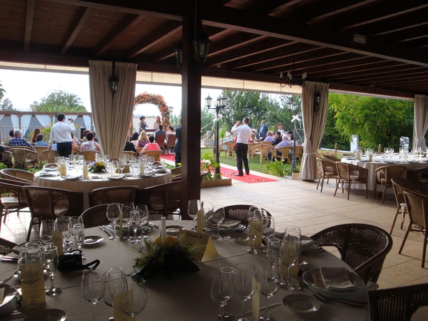 Imagen de los exteriores del Hotel Tossal D'altea. Foto 12