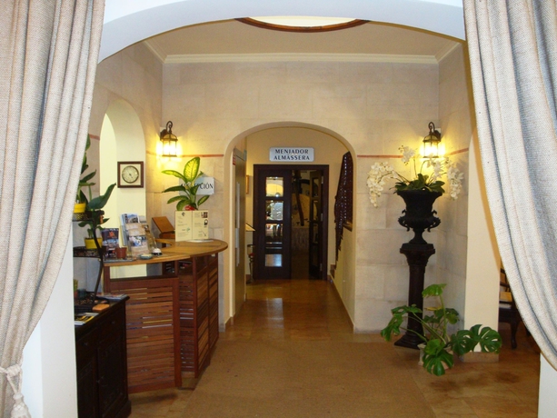 Imagen de los interiores del Hotel Tossal D'altea. Foto 14