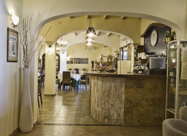 Imagen del bar/restaurante del Hotel Tossal D'altea. Foto 7