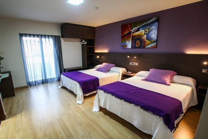 Imagen de la habitación del Hotel Tossamar. Foto 4
