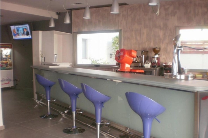 Imagen de los interiores del Hotel Tossamar. Foto 10