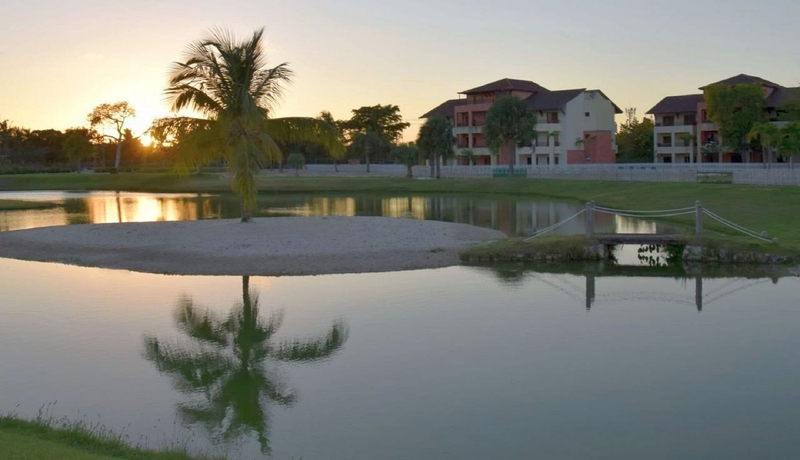 Imagen de los exteriores del Hotel Tot Punta Cana Apartments. Foto 13