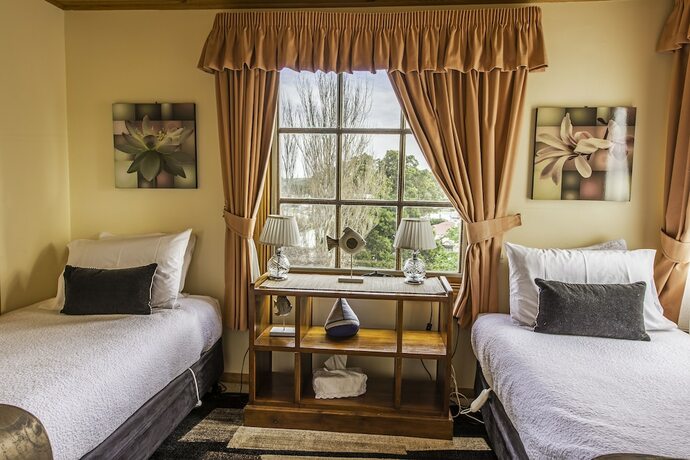 Imagen general del Hotel Touchwood Cottages. Foto 2