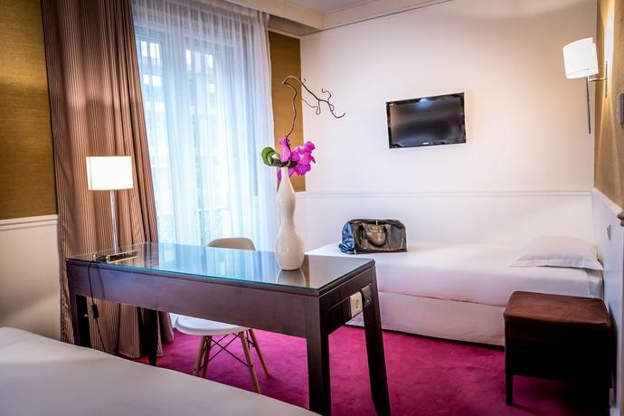 Imagen de la habitación del Hotel Toujours. Foto 4