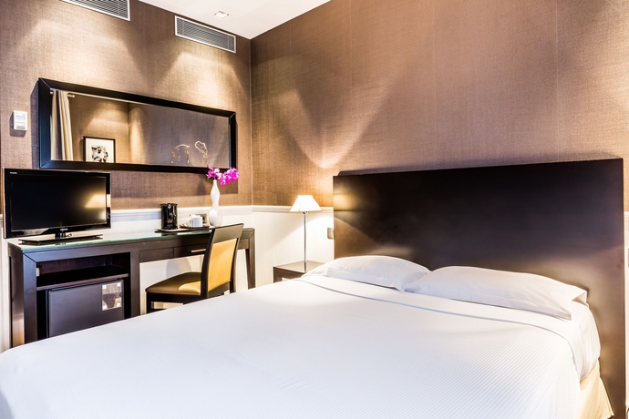 Imagen de la habitación del Hotel Toujours. Foto 14