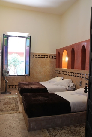 Imagen de la habitación del Hotel Toulousain. Foto 6