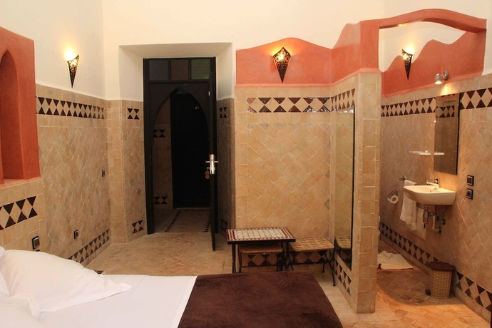 Imagen de la habitación del Hotel Toulousain. Foto 10