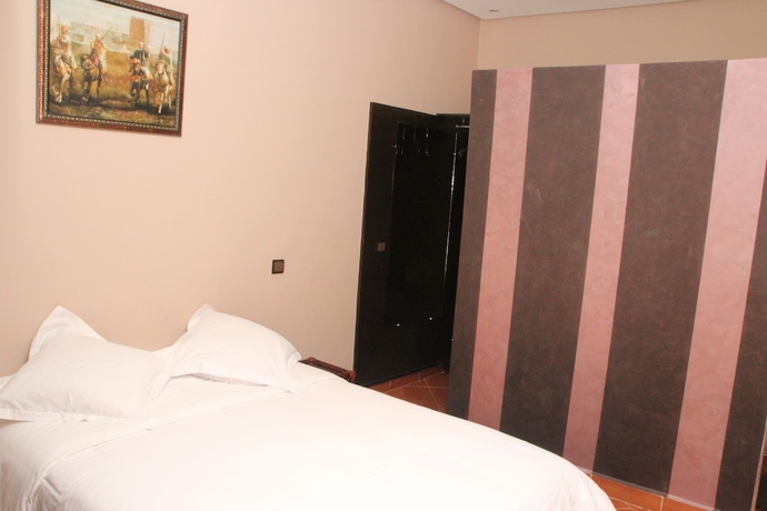 Imagen de la habitación del Hotel Toulousain. Foto 14