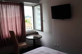 Imagen general del Hotel T&ouml;ss, WINTERTHUR. Foto 5