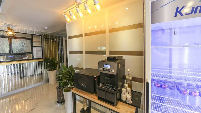 Imagen de los interiores del Hotel Tour. Foto 16