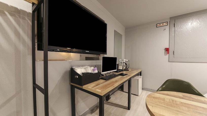 Imagen de la habitación del Hotel Tour. Foto 10