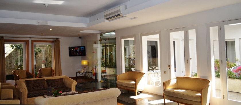 Imagen general del Hotel Toural. Foto 4