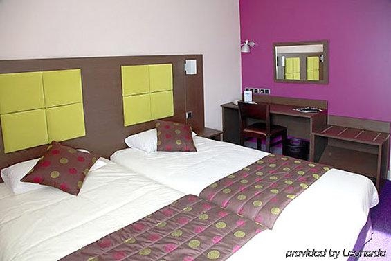 Imagen general del Hotel Tourh&ocirc;tel, La-Chauss&eacute;e-Saint-Victor. Foto 5