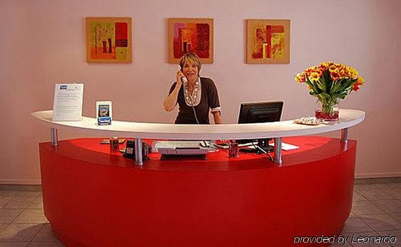 Imagen general del Hotel Tourh&ocirc;tel, La-Chauss&eacute;e-Saint-Victor. Foto 9