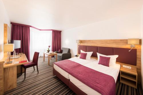 Imagen de la habitación del Hotel Touric. Foto 6