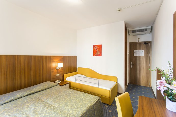 Imagen de la habitación del Hotel Touring, Caorle. Foto 10