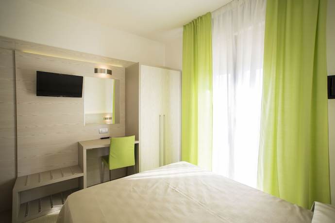 Imagen de la habitación del Hotel Touring, Caorle. Foto 12