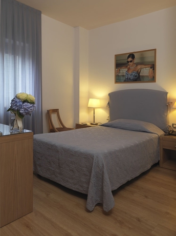 Imagen de la habitación del Hotel Touring, Carpi. Foto 10