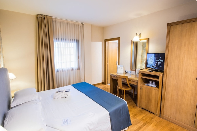 Imagen de la habitación del Hotel Touring, Carpi. Foto 15