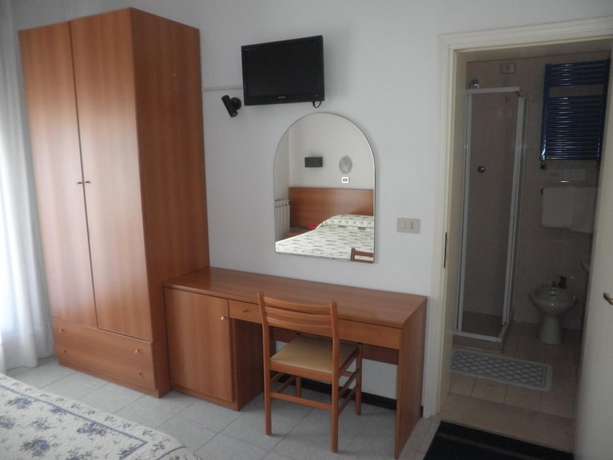 Imagen de la habitación del Hotel Touring, Chioggia. Foto 9
