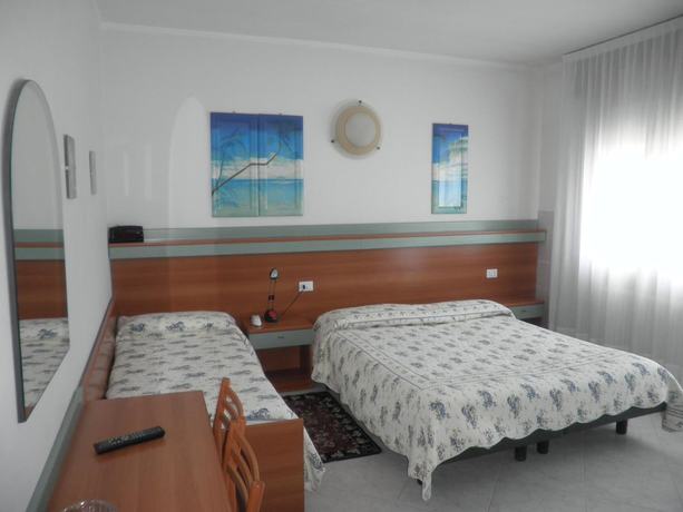 Imagen de la habitación del Hotel Touring, Chioggia. Foto 15