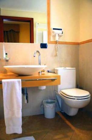 Imagen de la habitación del Hotel Touring, Coccaglio. Foto 10