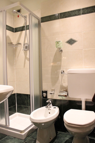 Imagen de la habitación del Hotel Touring, Ferrara. Foto 5