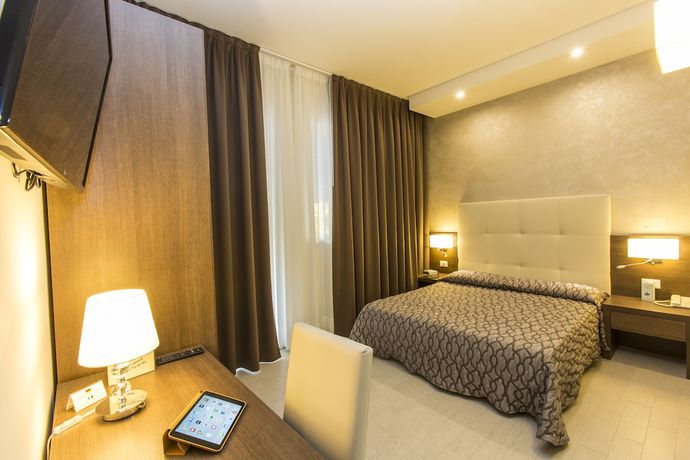 Imagen de la habitación del Hotel Touring, Lido Di Jesolo. Foto 5