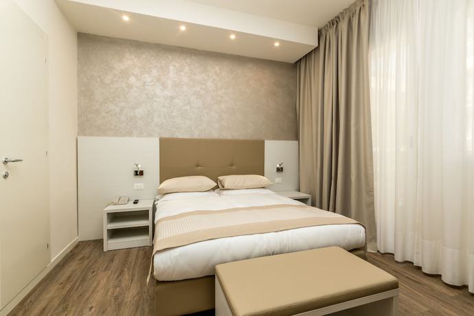 Imagen de la habitación del Hotel Touring, Lido Di Jesolo. Foto 18