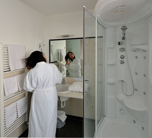 Imagen de la habitación del Hotel Touring Livigno. Foto 6