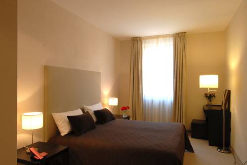Imagen de la habitación del Hotel Touring, Livorno. Foto 9