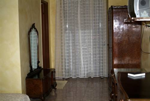 Imagen de la habitación del Hotel Touring, Messina. Foto 9