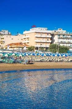 Imagen general del Hotel Touring Misano Adriatico. Foto 2