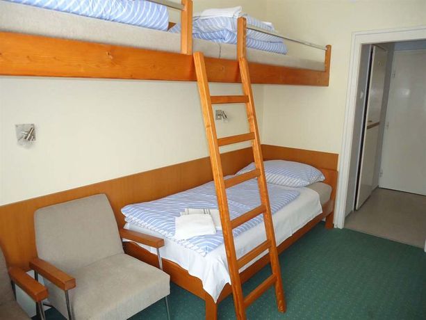 Imagen de la habitación del Hotel Touring, NAGYKANIZSA. Foto 7