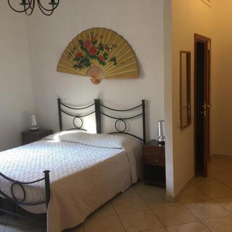 Imagen de la habitación del Hotel Touring, Plaza de la Rep&uacute;blica. Foto 5