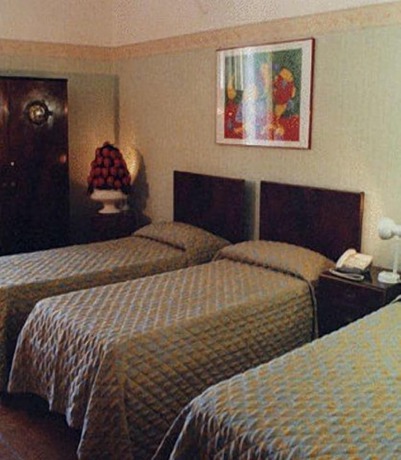 Imagen de la habitación del Hotel Touring, Plaza de la Rep&uacute;blica. Foto 8