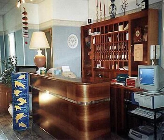 Imagen de los interiores del Hotel Touring, Plaza de la Rep&uacute;blica. Foto 11