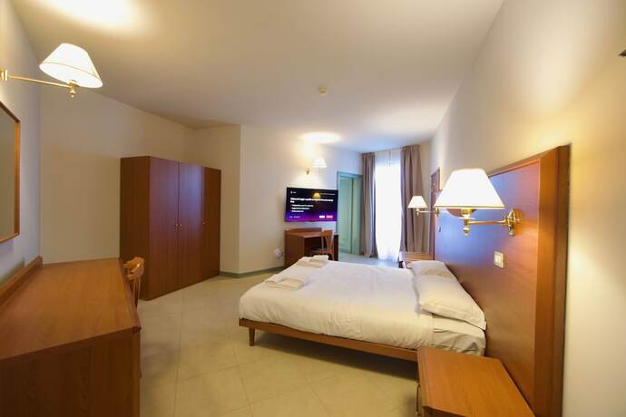 Imagen de la habitación del Hotel Touring, Seniga. Foto 19