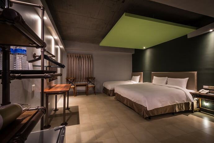 Imagen de la habitación del Hotel Tourism Inn. Foto 14