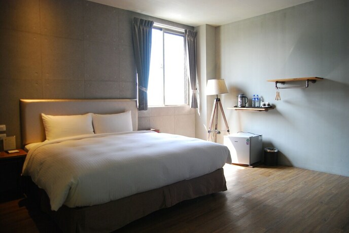 Imagen de la habitación del Hotel Tourism Inn. Foto 16