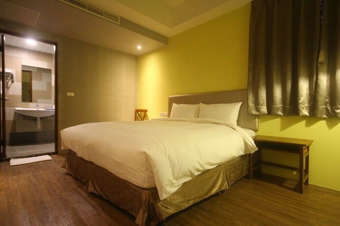 Imagen de la habitación del Hotel Tourism Inn. Foto 23