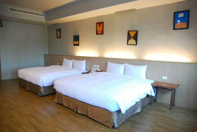 Imagen de la habitación del Hotel Tourism Inn. Foto 24