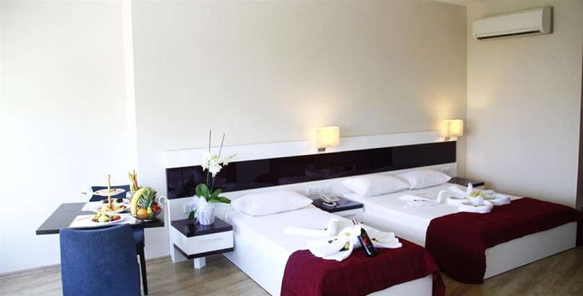 Imagen de la habitación del Hotel Tourist Antalya. Foto 8